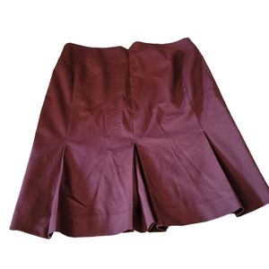 Express Design Studio Skirt Size 4 Lined Maroon Pleated Zip and Hook Closure